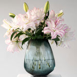 Smith & Munson Lily Subscription - Pollen Free Only